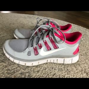 Nike running shoes size 7